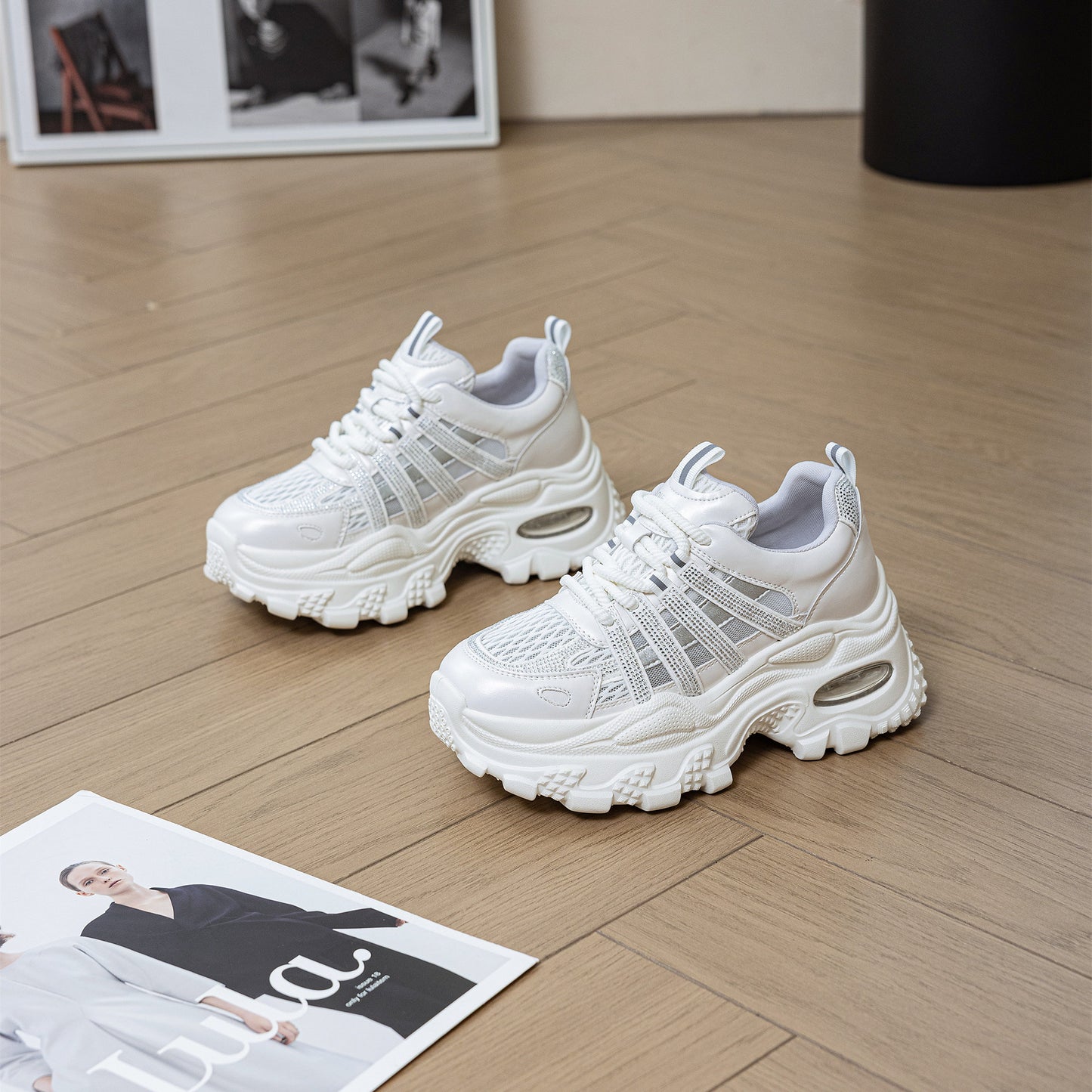 Women's Dad Summer Rhinestone Mesh Surface Hollowed Breathable Versatile Casual Shoes