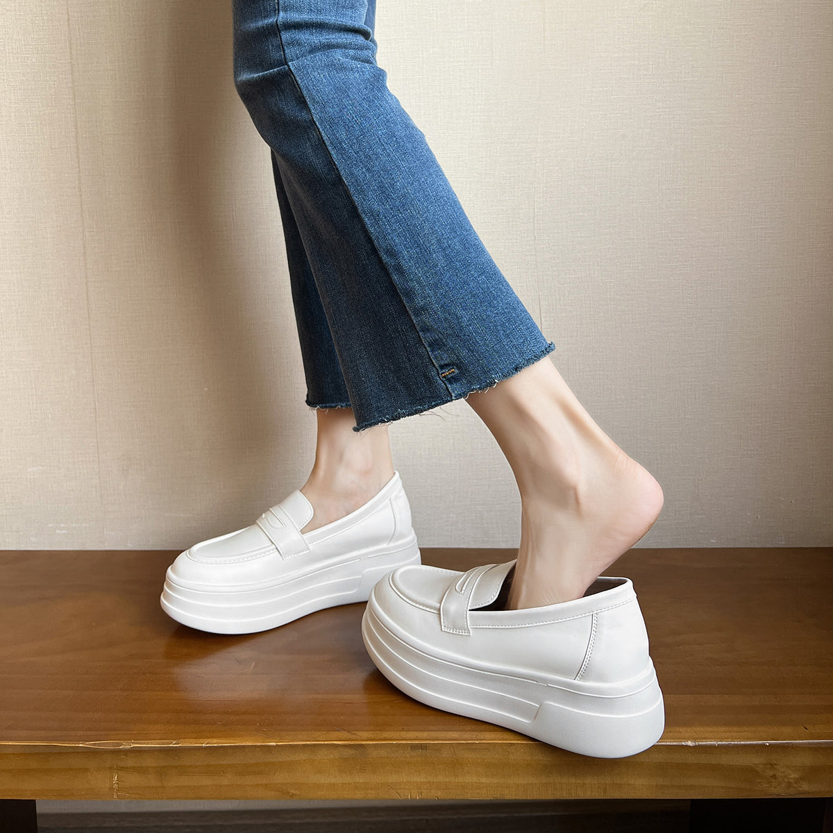 Women's Height Increasing Insole Versatile Style White Slip-on Thick Sneakers