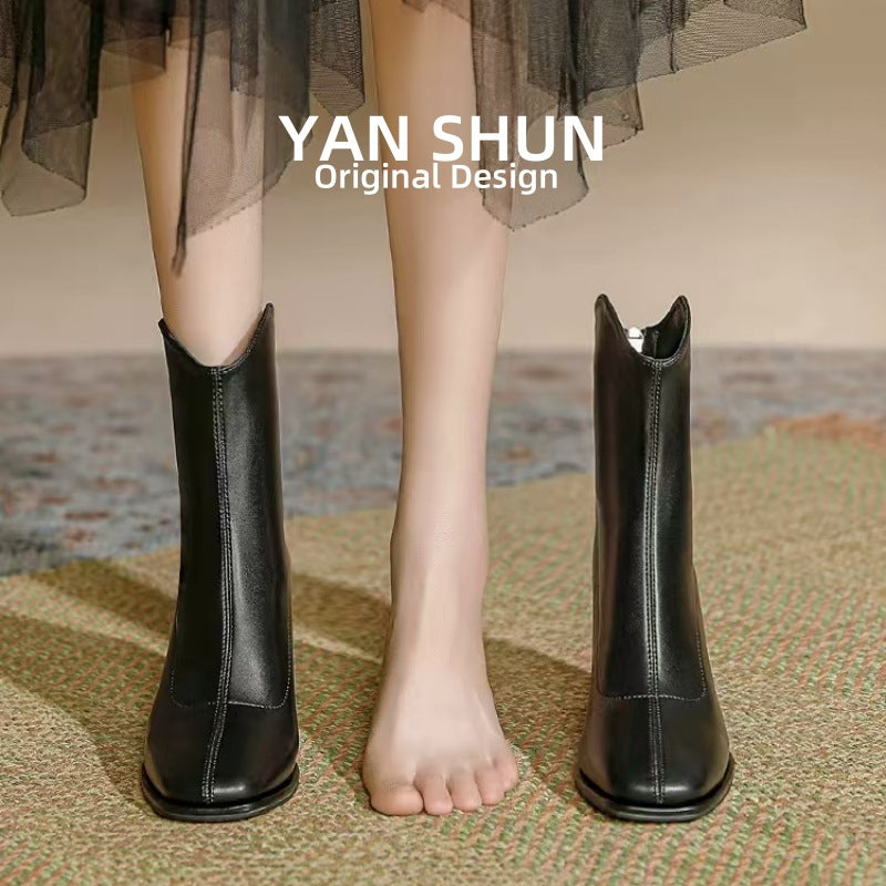 Women's Shun White Chelsea V Cut Fleece-lined Boots