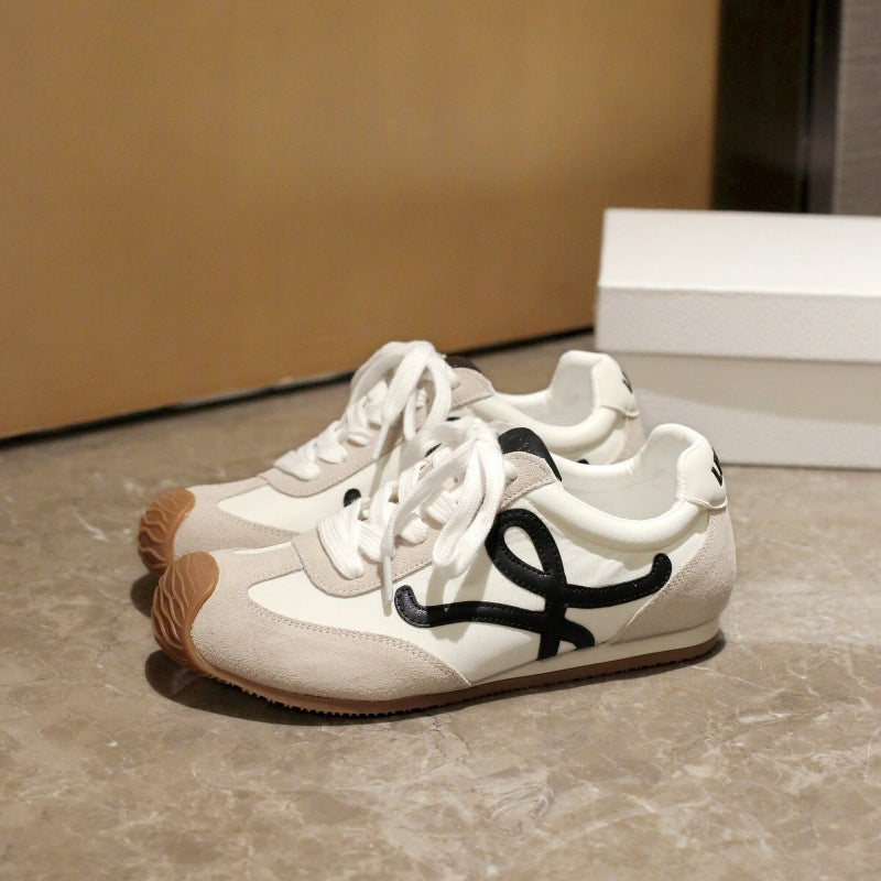 Women's Cowhide Wang Height Increasing Insole Head Tilt Lace Up White Women's Sports Shoes