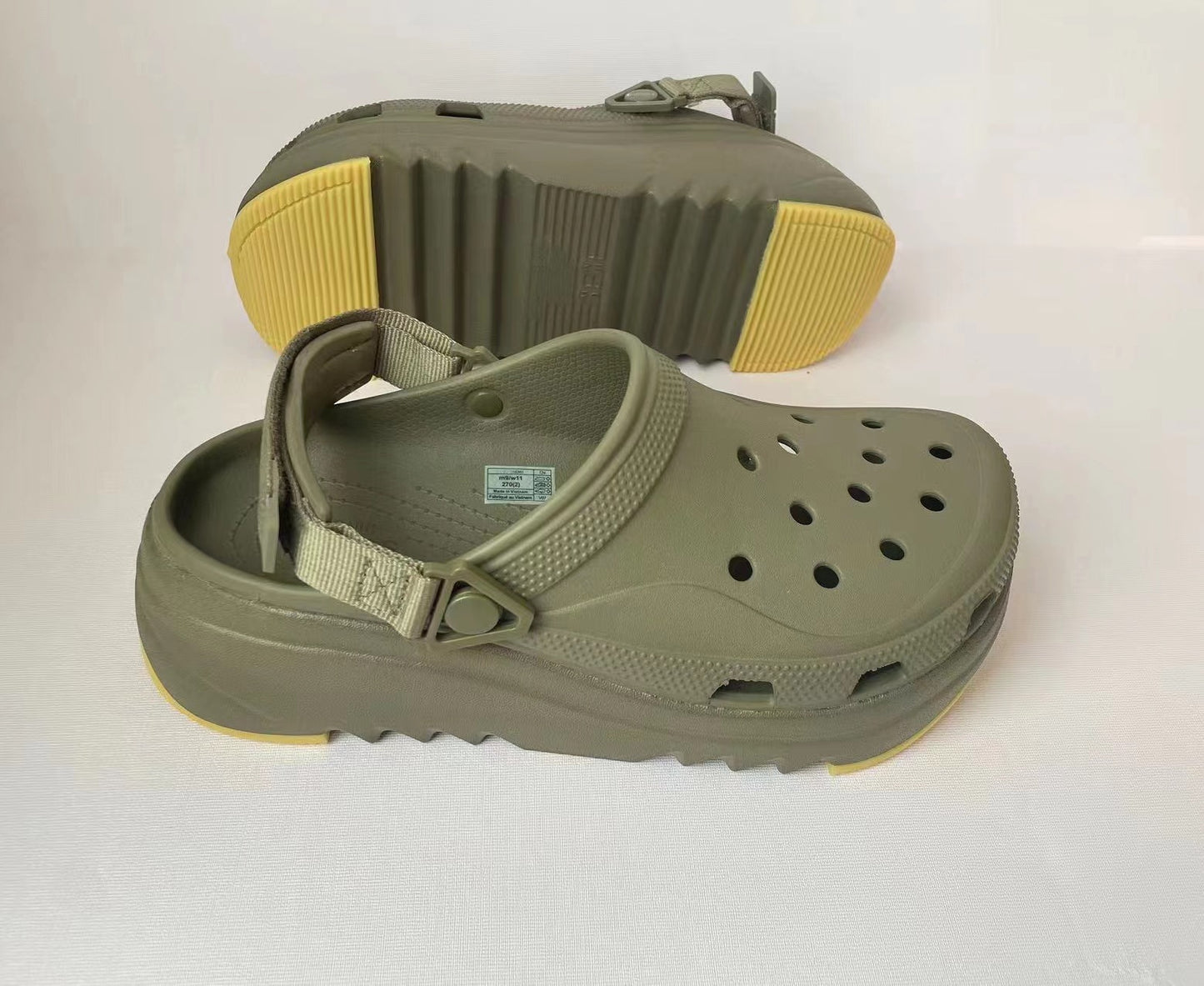 Women's Hole Classic Hunter Closed Toe Outdoor Slippers