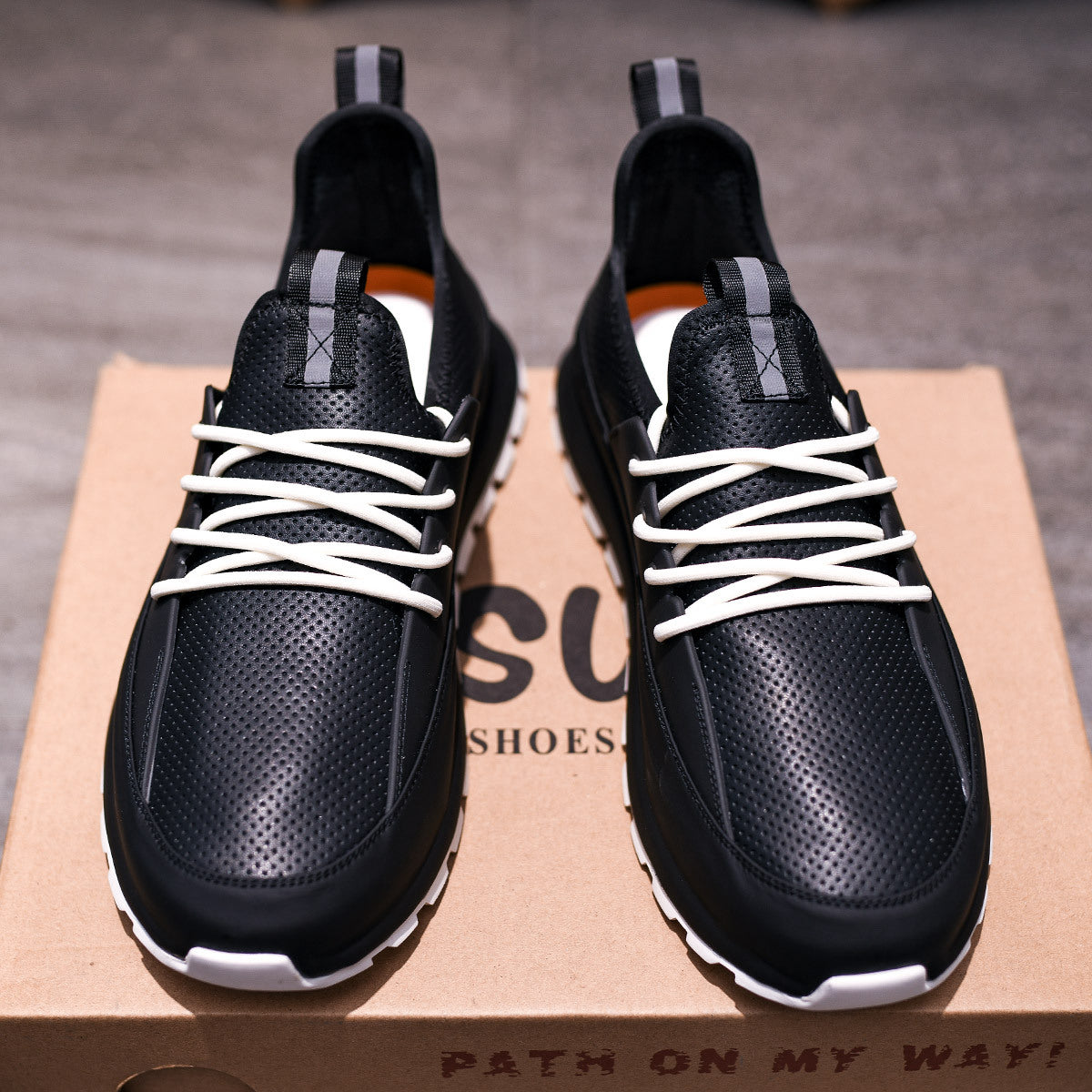 Men's Summer Thick Bottom Breathable Punching Plate Sneakers