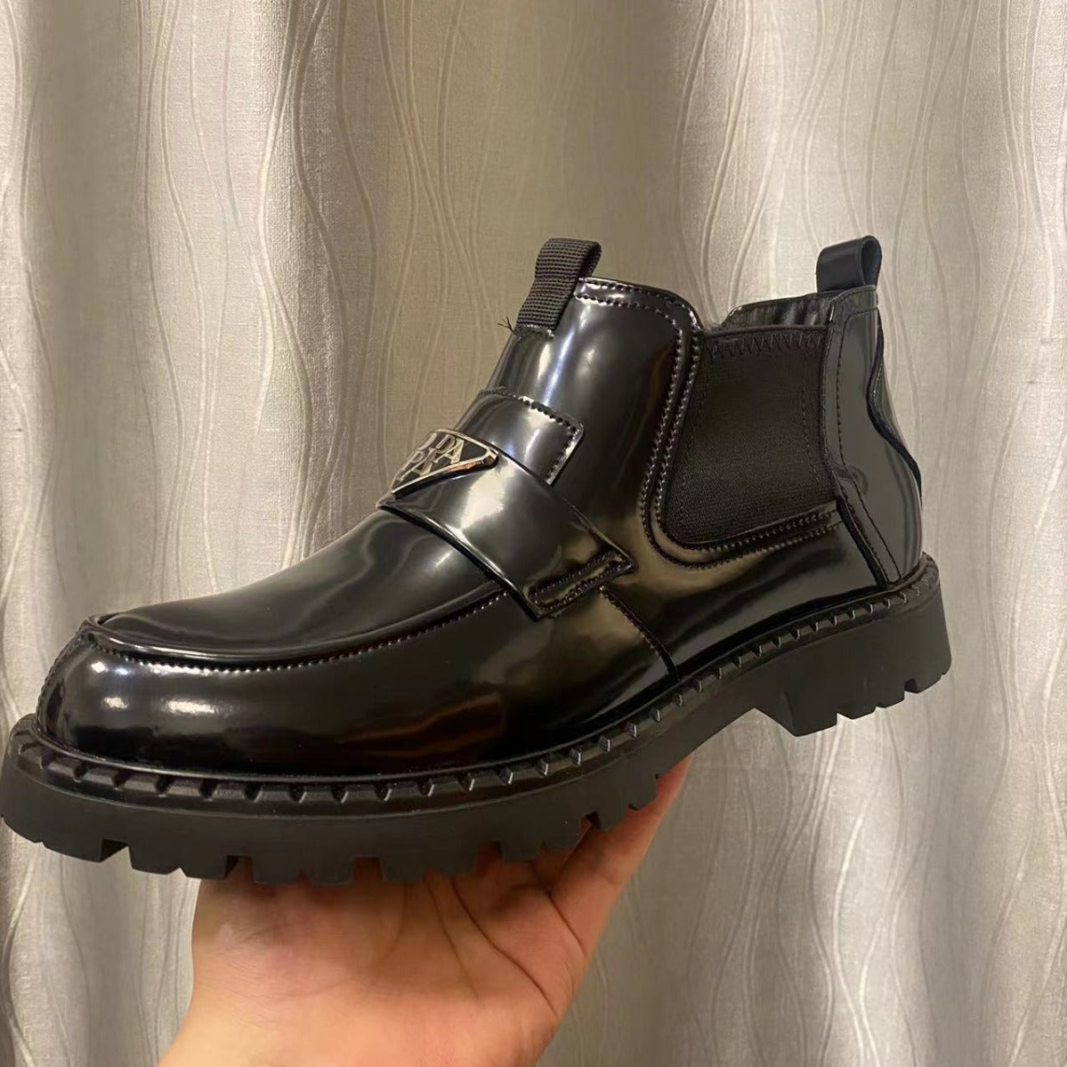 Men's Glossy Cowhide Large Formal Wear Business Boots