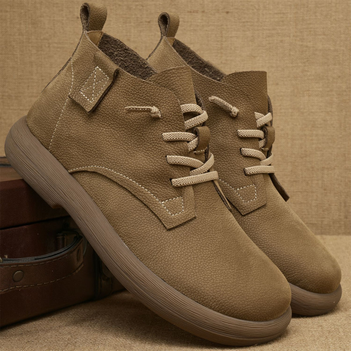 Men's First Layer Cowhide Light Bottom Front Outdoor Fashion Men's Casual Leather Shoes