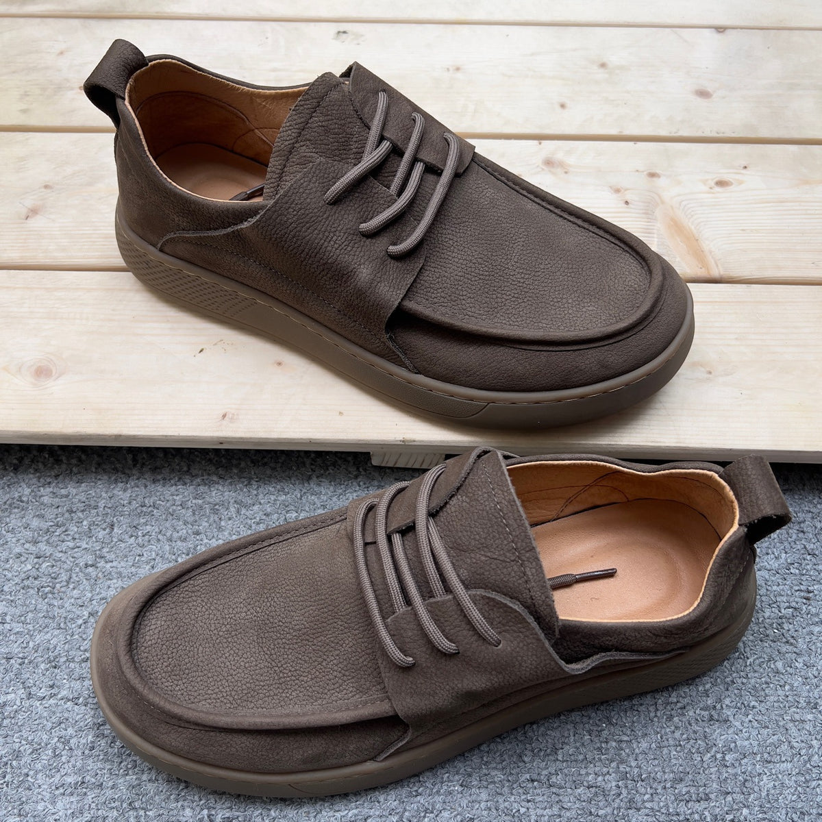 Men's Cowhide Soft Bottom Retro Style Versatile Men's Casual Shoes