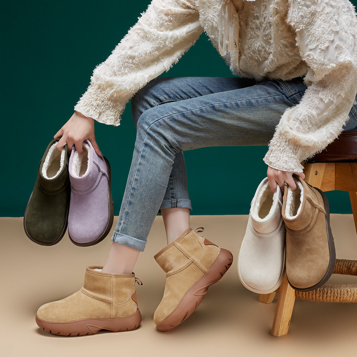 Women's Winter Thickened Veet Ankle Retro Solid Snow Boots