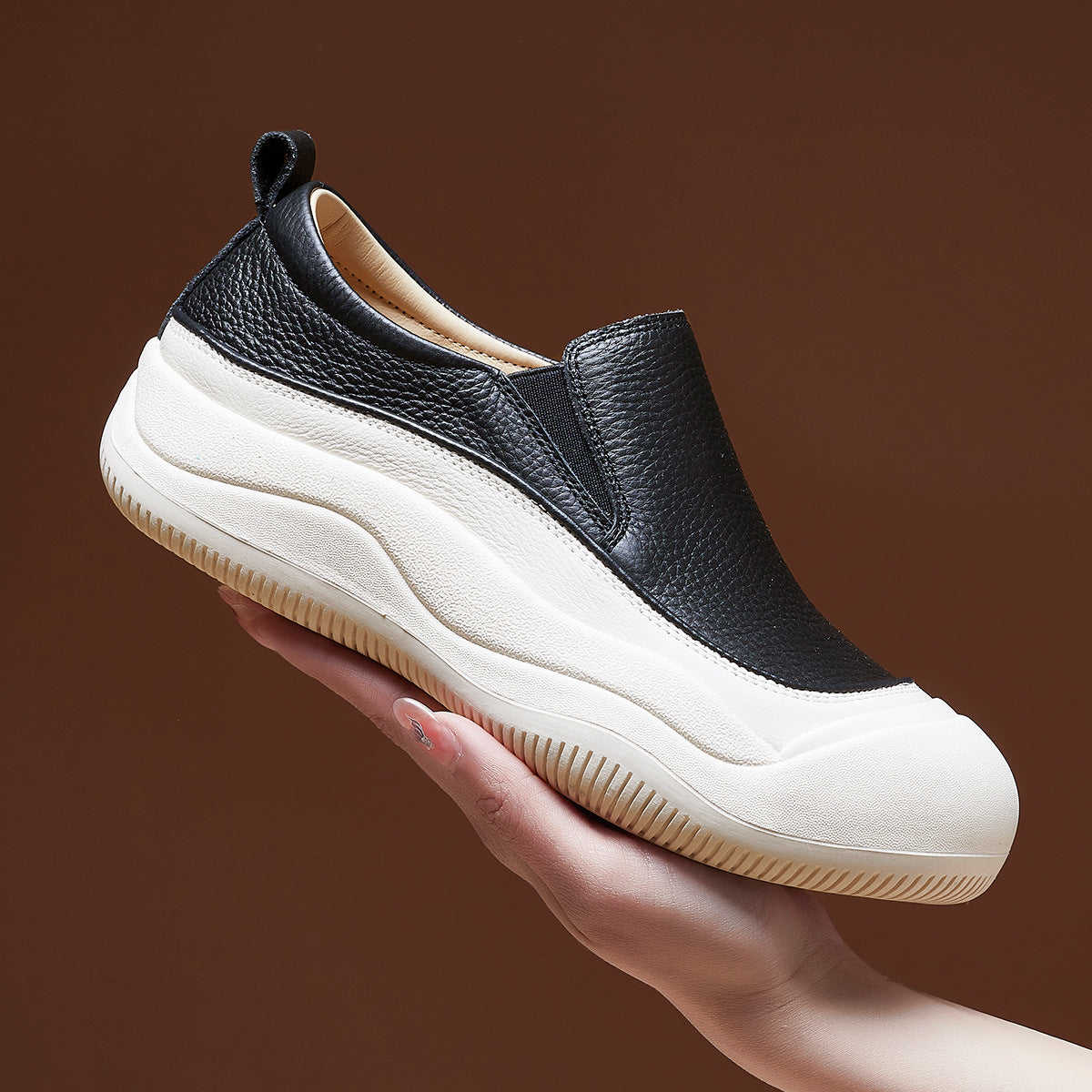 Women's First Layer Cowhide Spring Sports Style Comfortable Women's Shoes