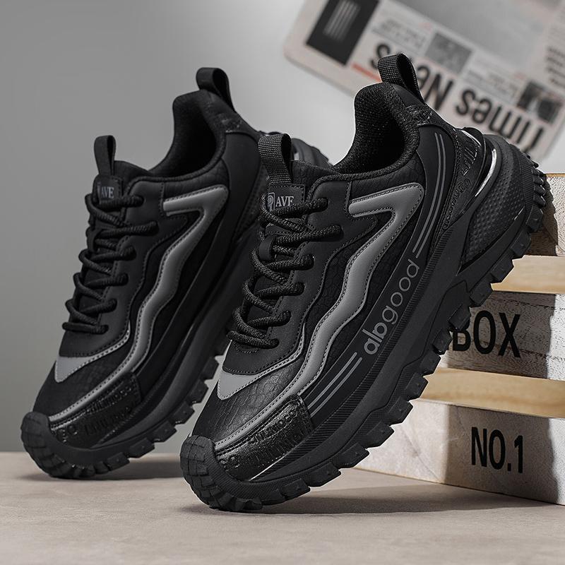 Men's Lightweight High Quality Sports Breathable Comfortable Soft Bottom Dad Thick Men's Board Shoes