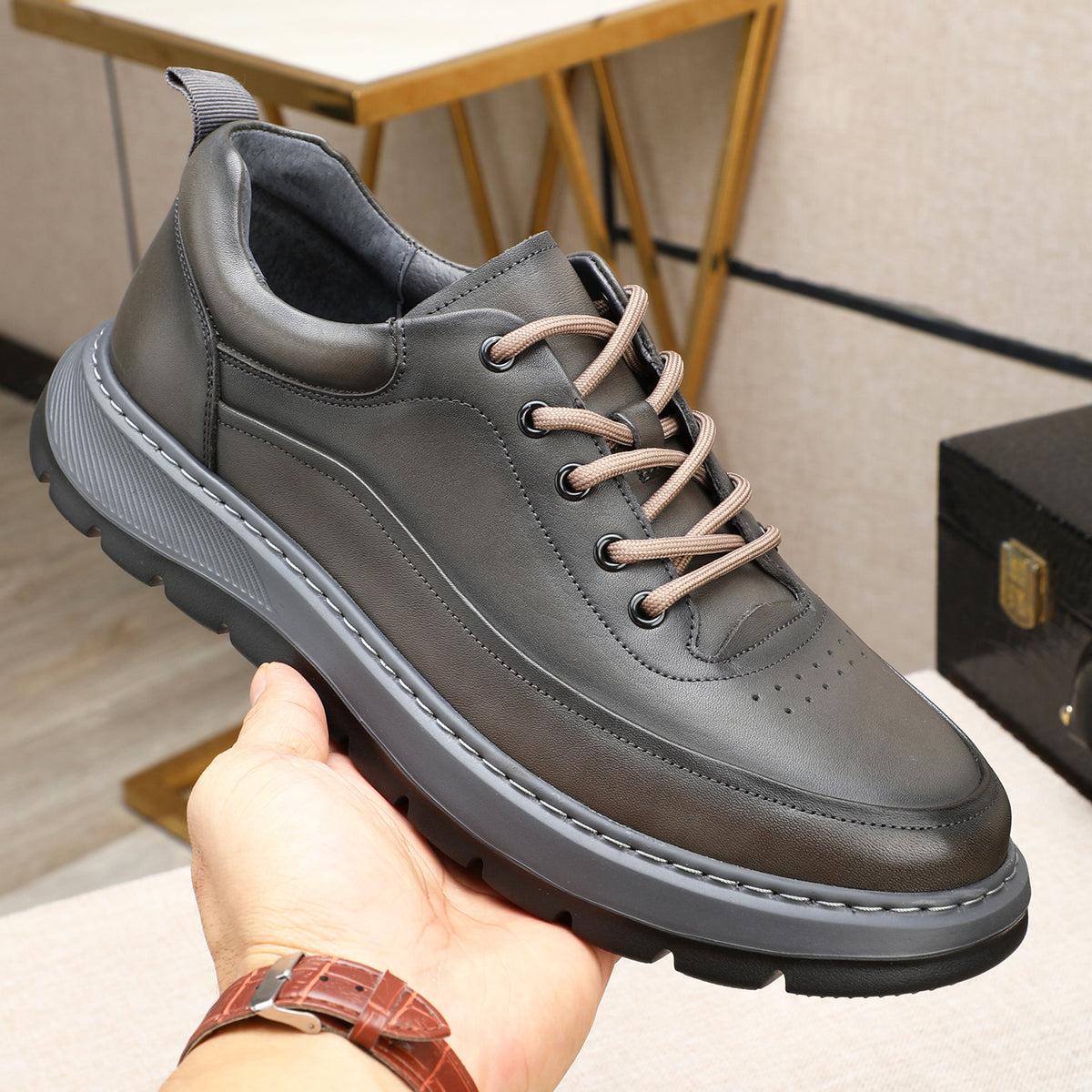 Men's Spring First Layer Cowhide Breathable Lightweight Solid Platform Soft Surface Men's Board Shoes
