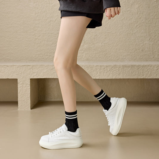 Women's Genuine White Thick-soled Wild Running Mcqueen Casual Shoes