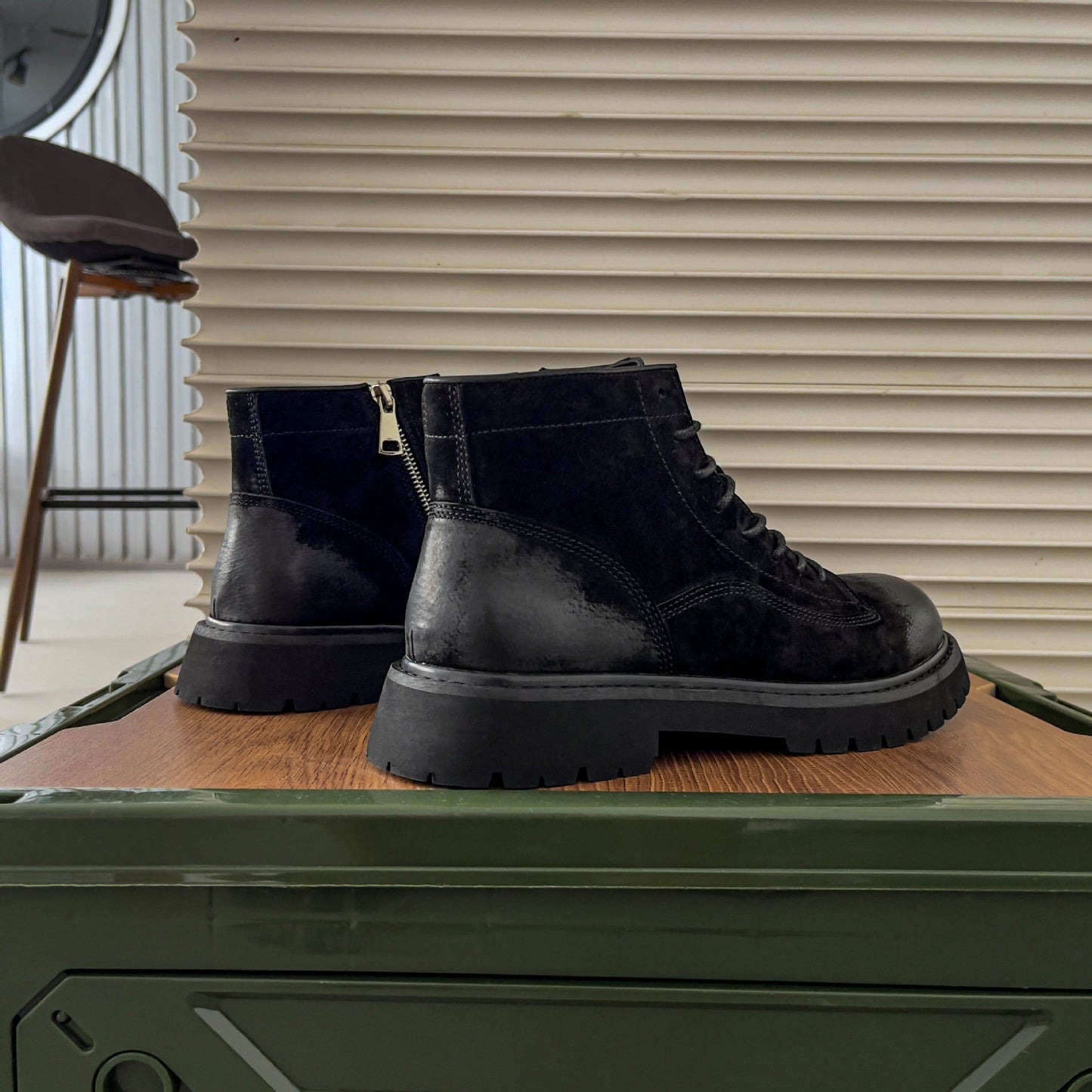 Men's Height Increasing Outdoor Clothes Genuine Martin Boots