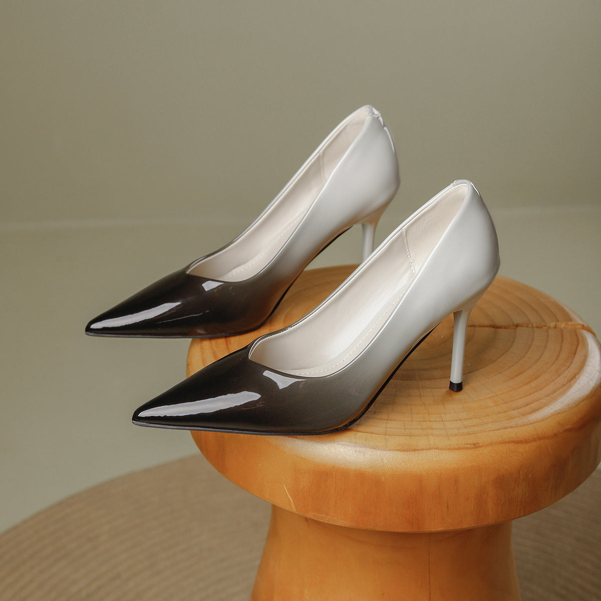 Women's Pointed High Stiletto Temperament Gradient Color Patent Low-cut Women's Fashion Shoes