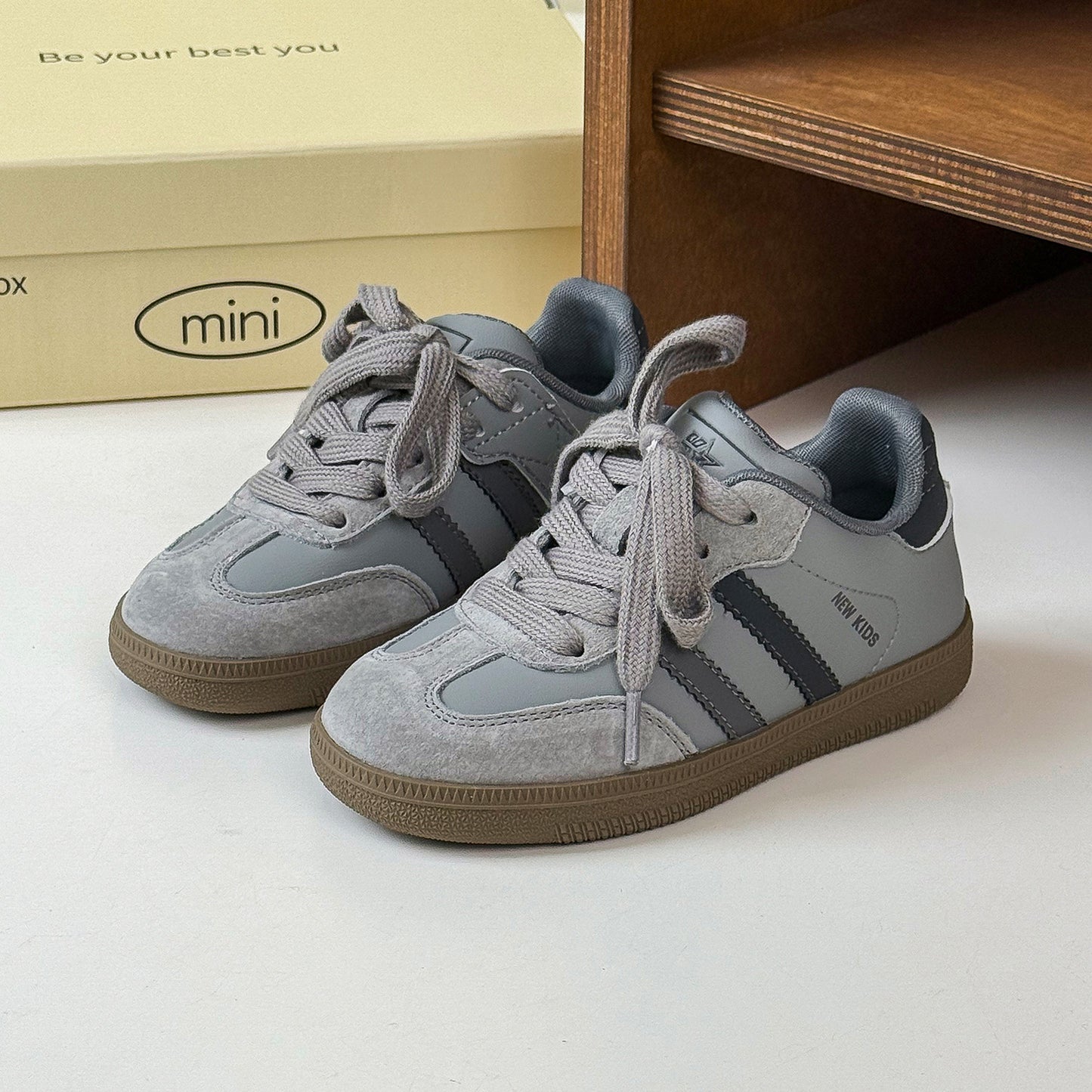 Children's Moral Training Spring Korean Fashion Suede Kid's Sneakers