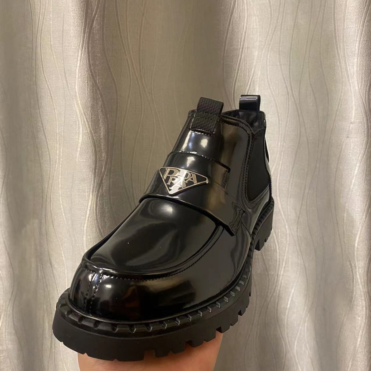Men's Glossy Cowhide Large Formal Wear Business Boots