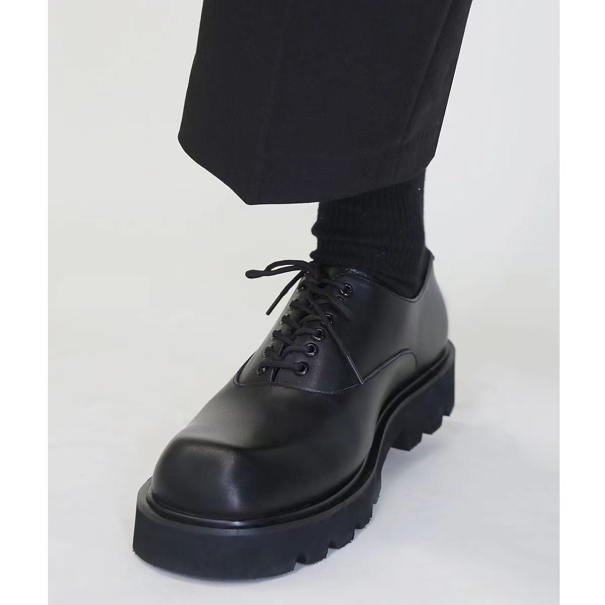 Men's Square Toe Korean Fashionable Breathable British Thick Bottom Leather Shoes