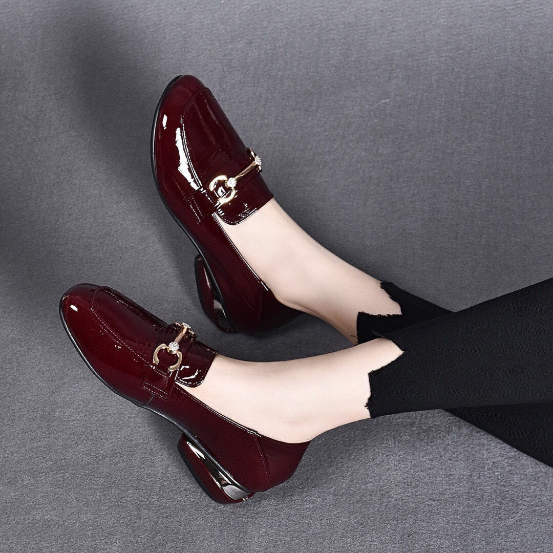 Women's Small Genuine Soft Bottom Surface Flat Leather Shoes