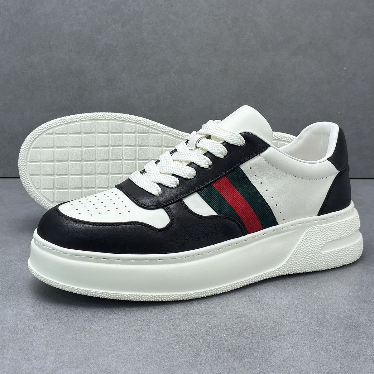 Men's Cowhide Easy Wear Lightweight Platform Fashion Spring Sneakers