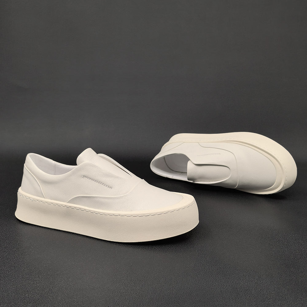 Men's Fashionable Light Luxury Slip-on Lazy Sneakers