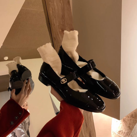 Su Li Female Round Head Word Women's Shoes