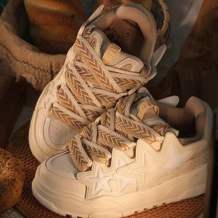 Women's & Men's Ding Milky White Star Bread Niche Sneakers