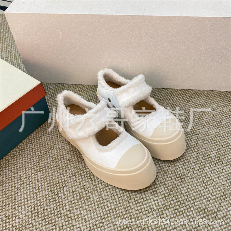 Women's Big Toe Strap Flat Magic Stick Canvas Shoes