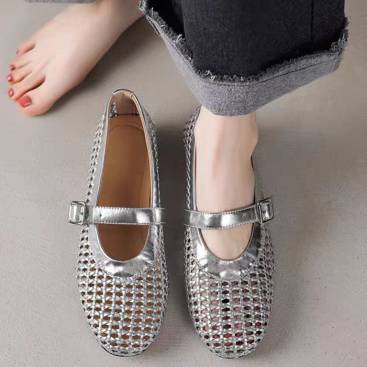 Authentic Weave Hollow Breathable Buckle Fashion Sandals