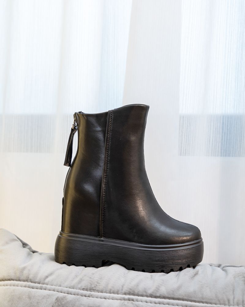 Women's Tall Muffin Thick Bottom Genuine Elevator Martin Boots