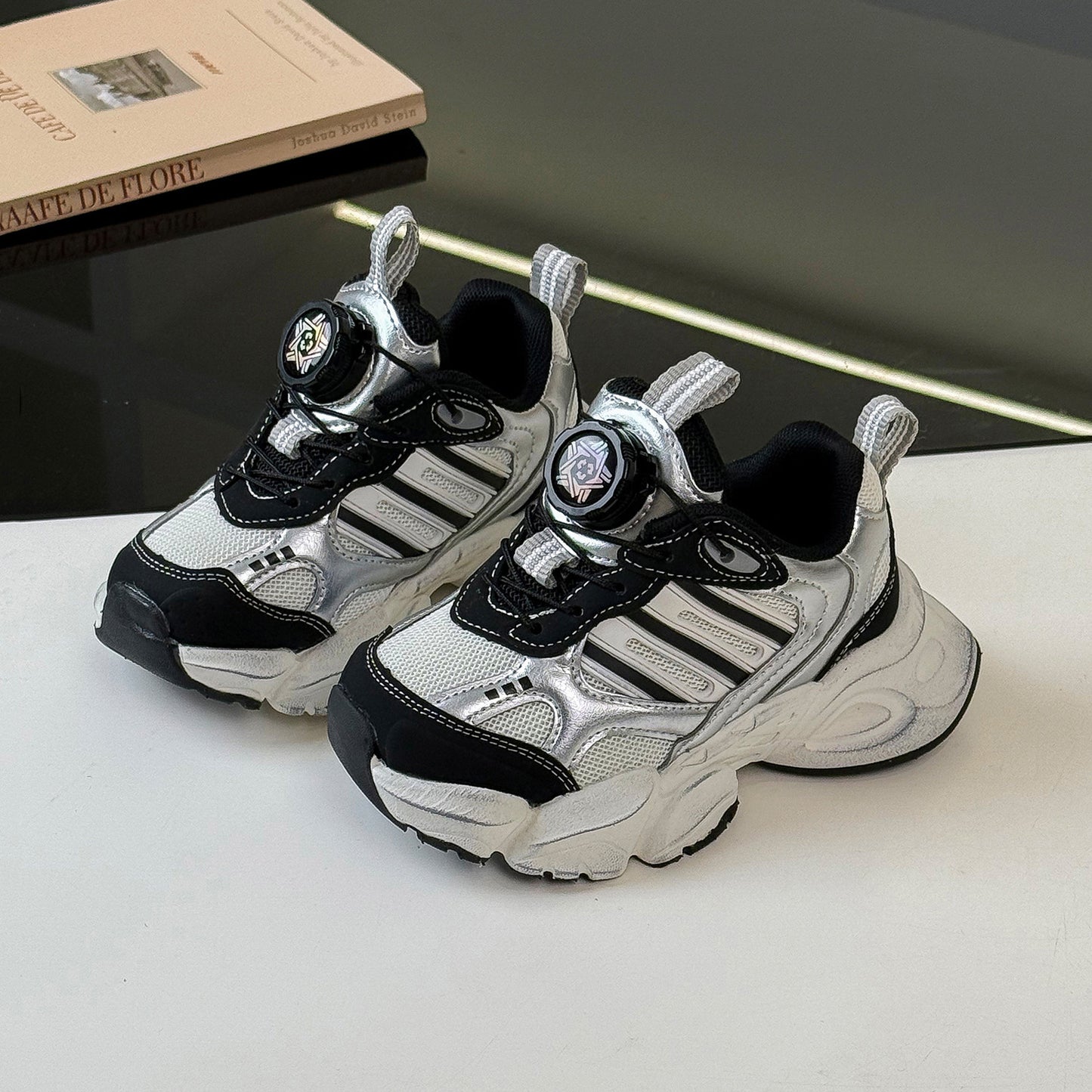 Children's Rotating Buckle Spring Fashion Clunky Lightweight Kid's Sneakers