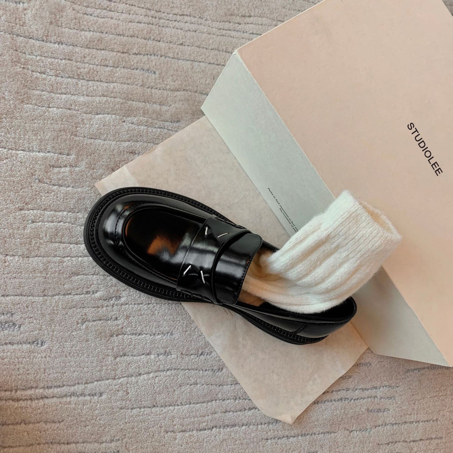 Women's Sheepskin Version Fashionable Genuine England Style Loafers