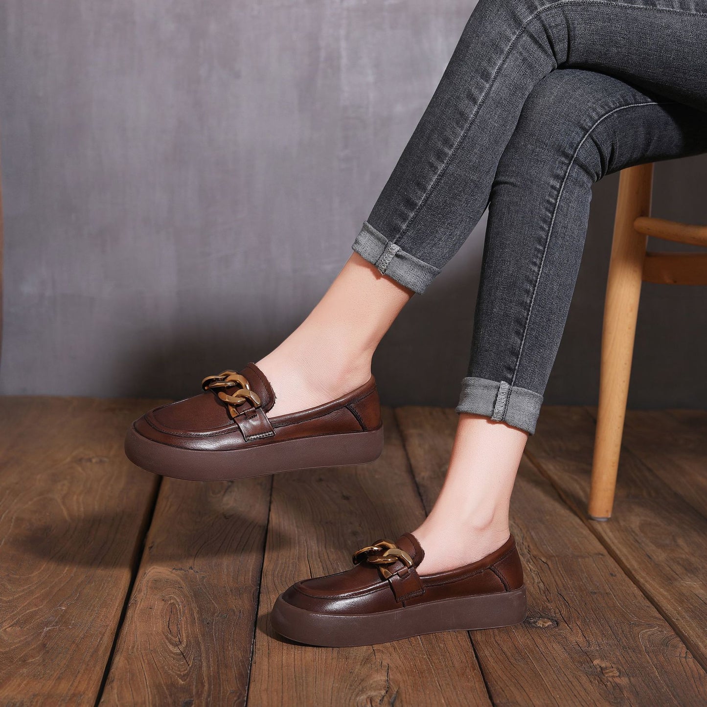 Women's First Layer Cowhide Retro Washed Handmade British Loafers