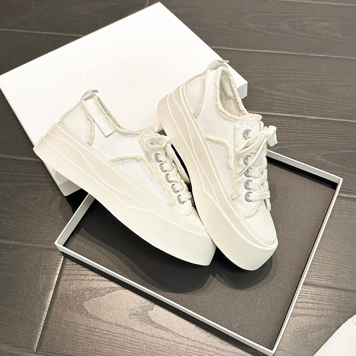 Women's Increasing Insole Thick-soled Frayed Big Toe Canvas Shoes