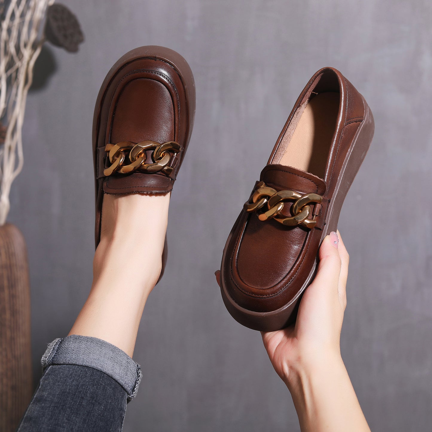 Women's First Layer Cowhide Retro Washed Handmade British Loafers