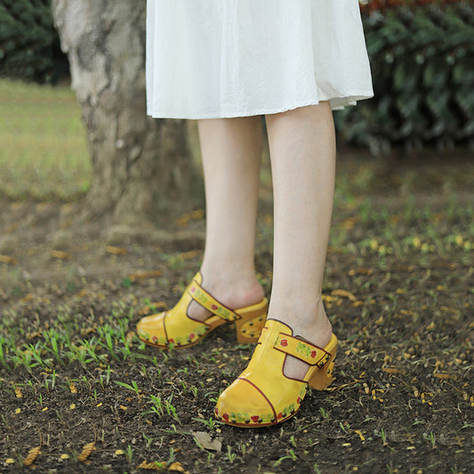 Hand-rub Color Vintage Floral Closed Toe Heels