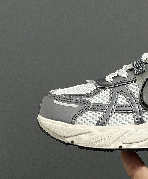 Children's Cool Charming Shoelace Buckle Dad Kid's Sneakers