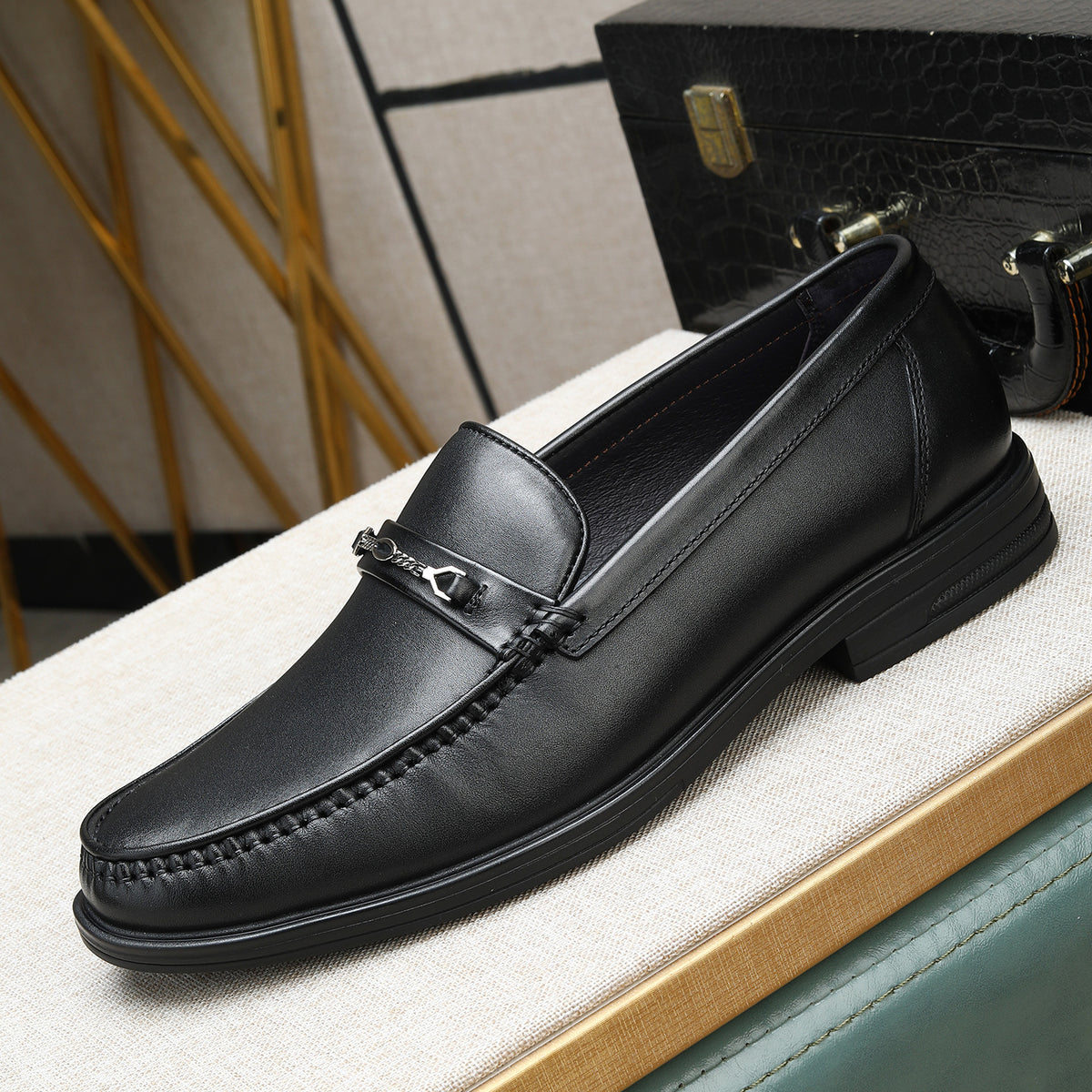 Men's Boutique Spring Genuine Slip On Low Men's Business Leather Shoes