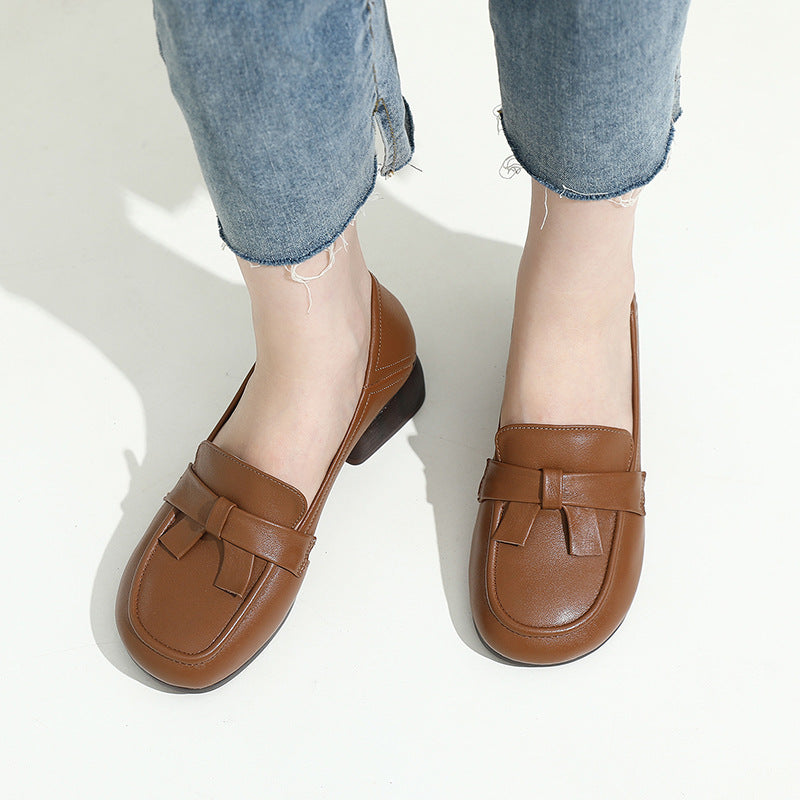 Women's Top Layer Cowhide Retro Style Large Size Thick Round Loafers