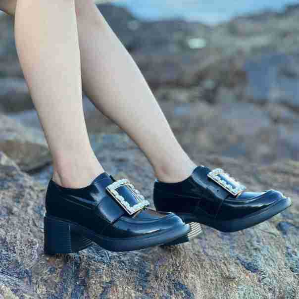 Women's Patent Square Buckle Small Genuine Elevator Casual Shoes