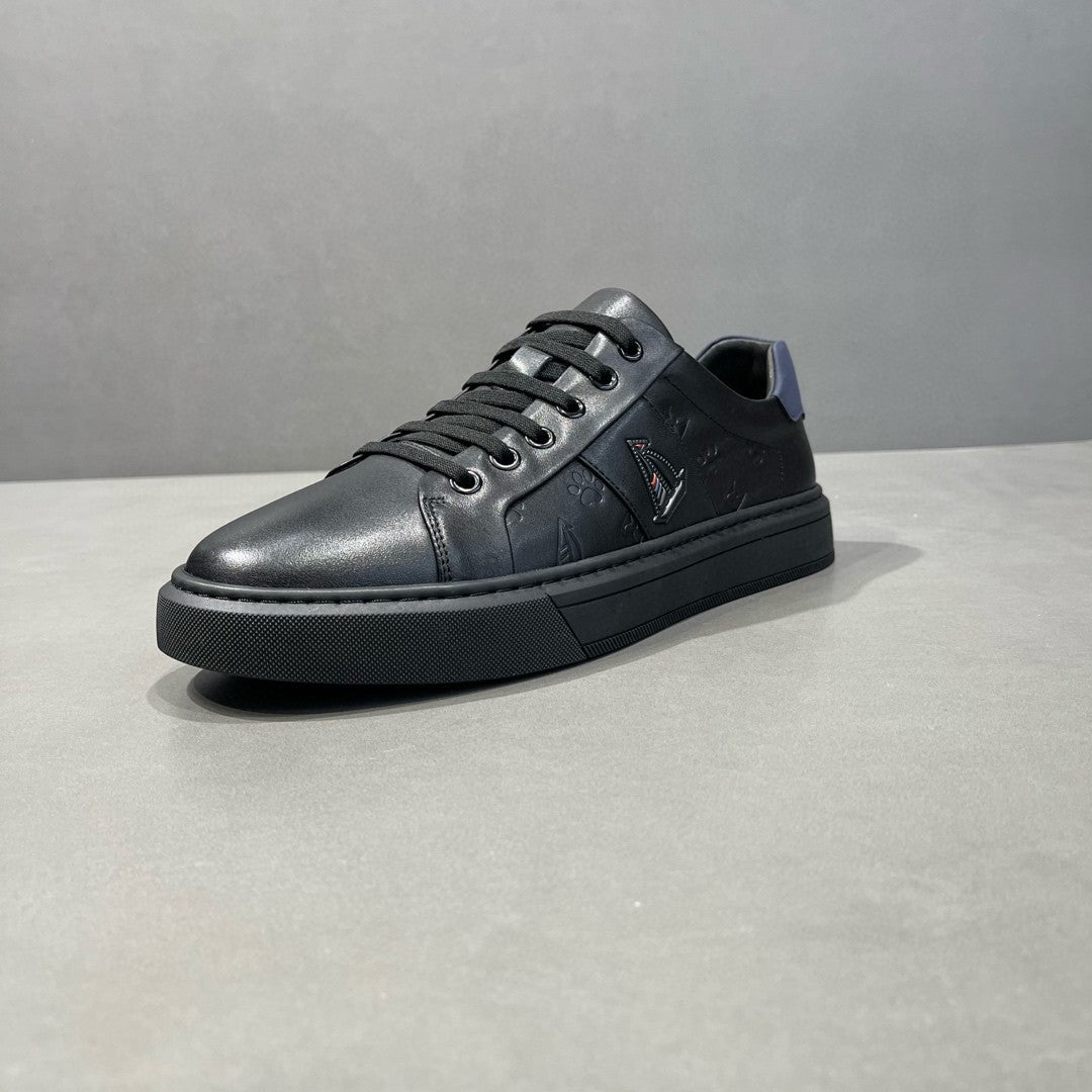 Men's Trendy Light Luxury Slip-on Lazy Men's Board Shoes