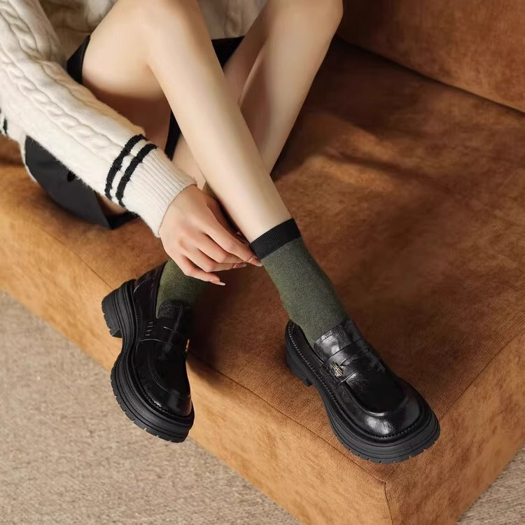 Women's Soft Sheepskin Genuine Pumps Retro British Loafers