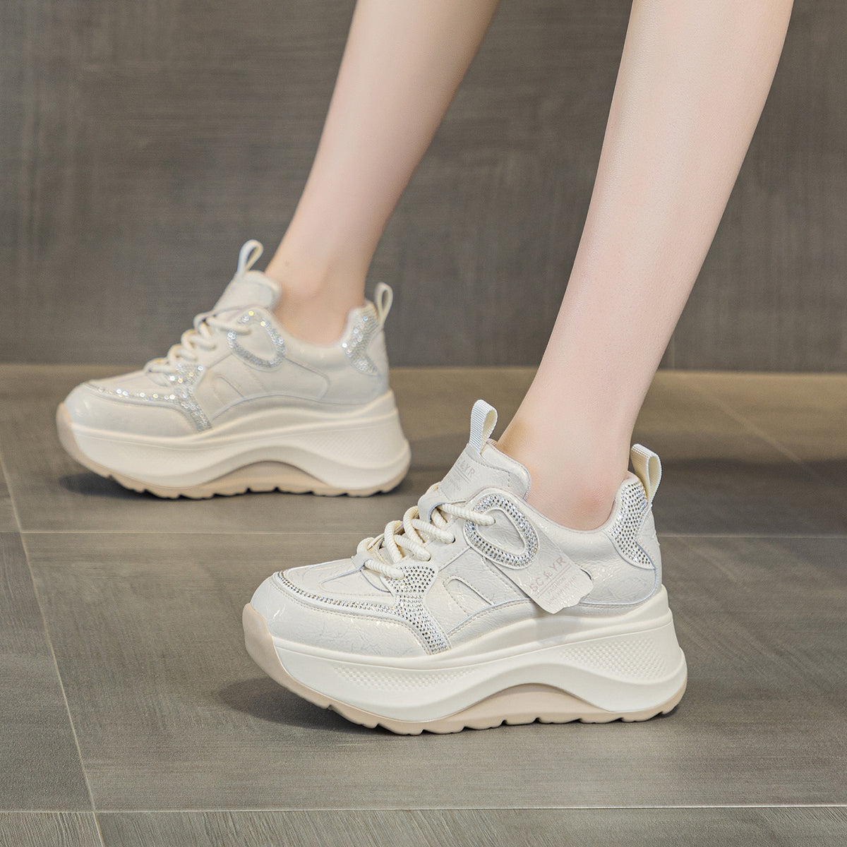Women's Autumn Explosion Thick Bottom Fashion Small Dad Women's Casual Shoes