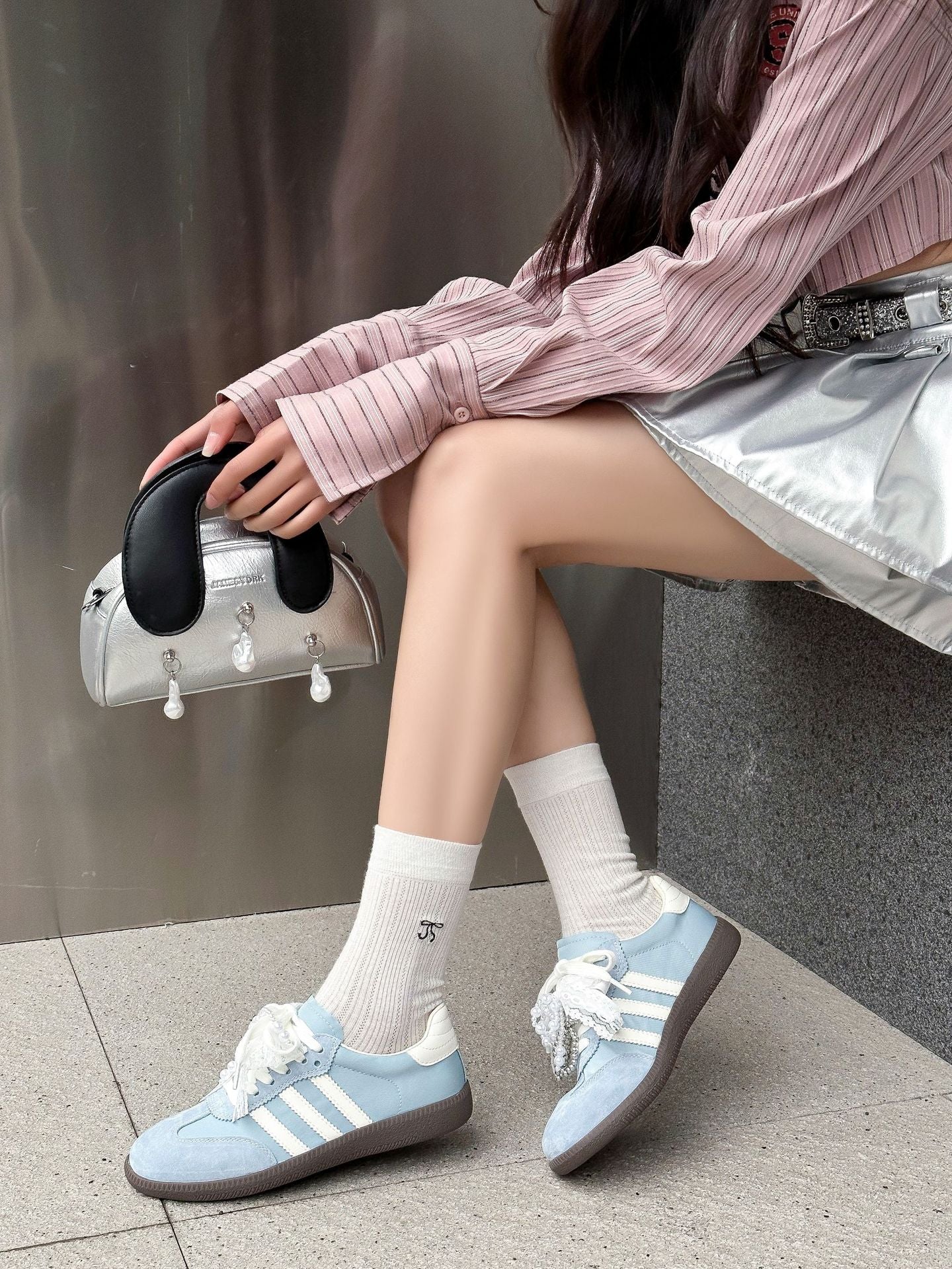 Women's Pearl Bow Fashion Sports Retro German Casual Shoes