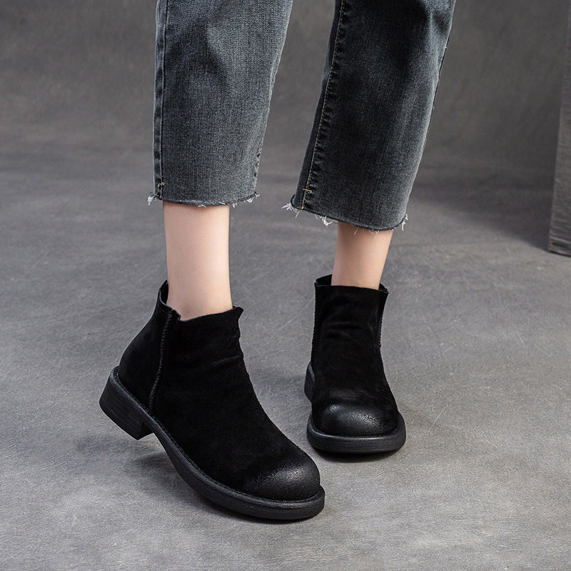 Women's Matte Chelsea Simple Commute Short Fashion Boots