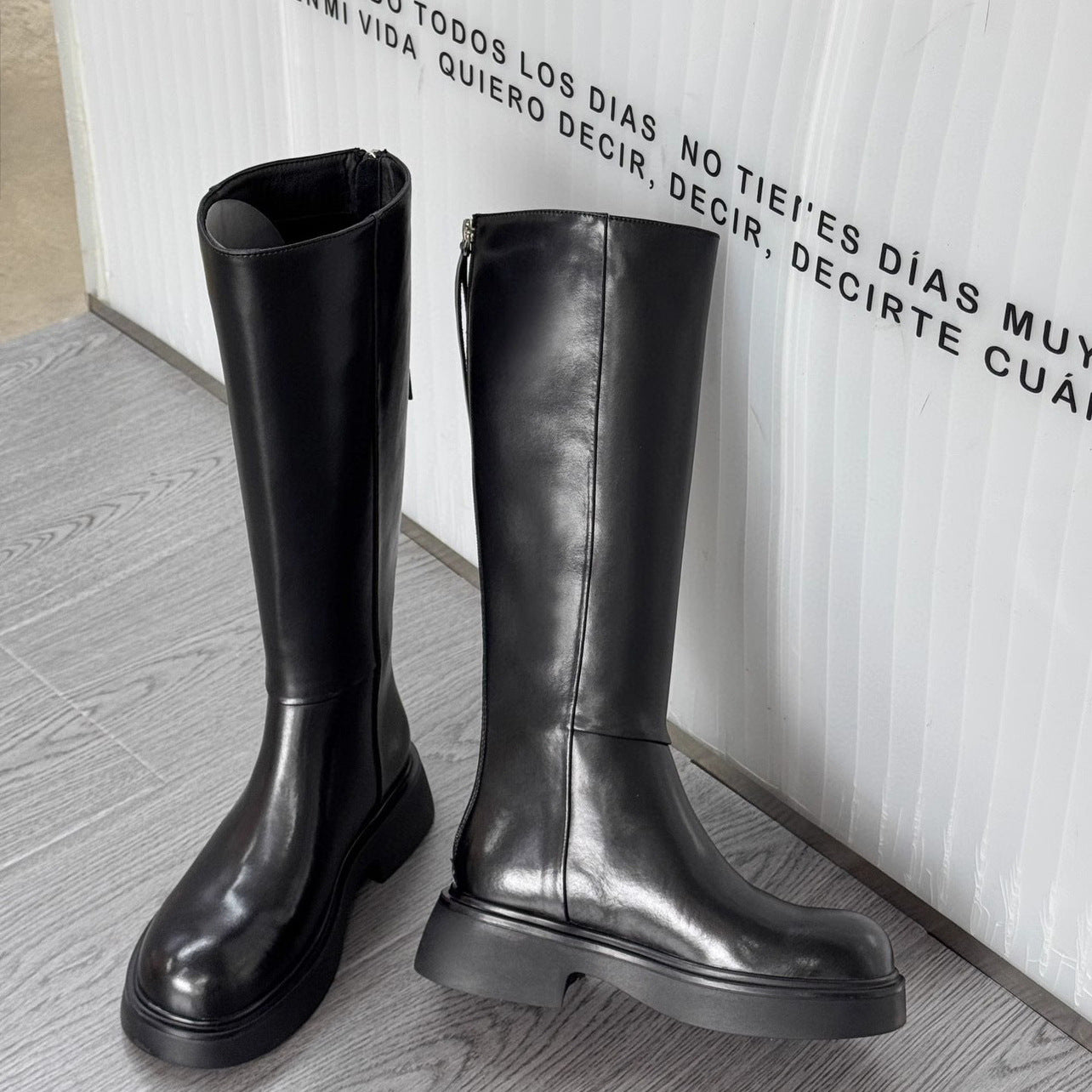 Round Toe Zip Platform Riding Thick Black Boots