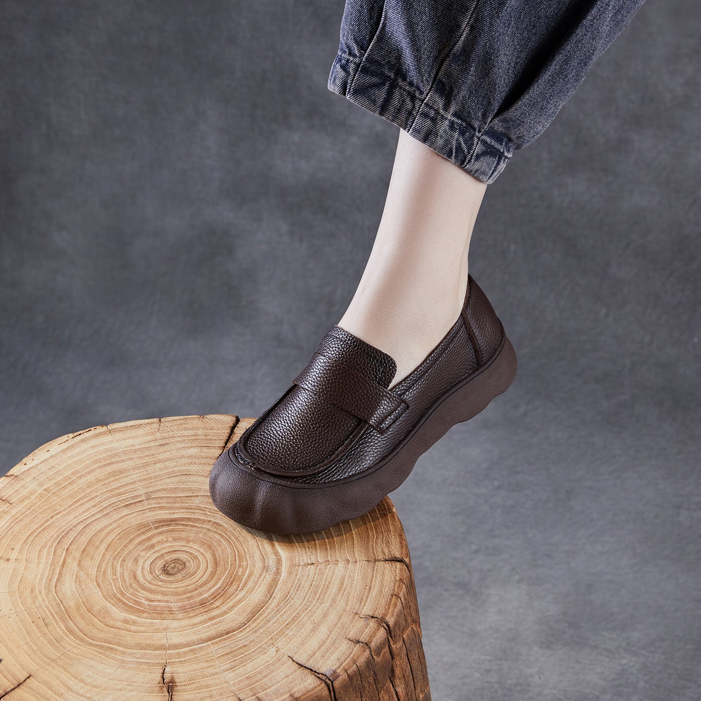 Women's Vintage Soft Bottom Comfortable Mid-mouth One Pedal Casual Shoes