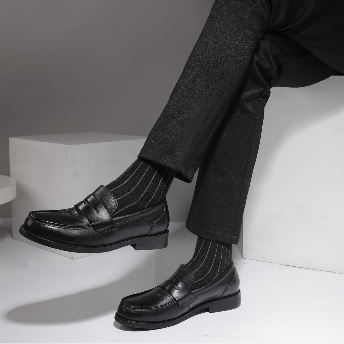 Men's Winter Rubber Outsole Slip-on Business Formal Wear Leather Shoes