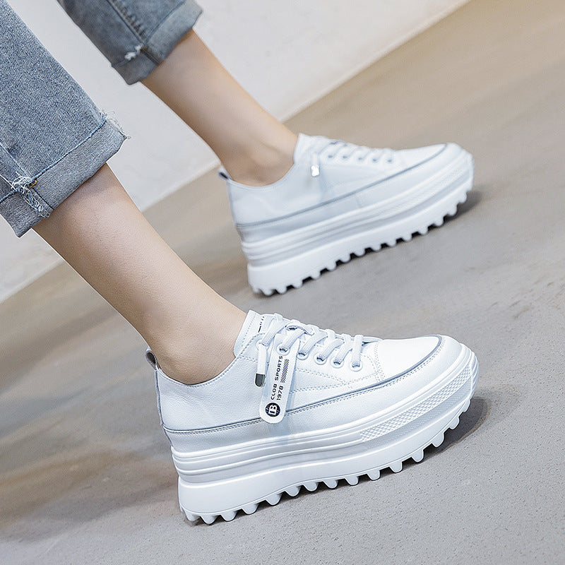 Women's Korean Style White Autumn Slim Feet Height Increasing Insole Trendy Women's Sports Shoes