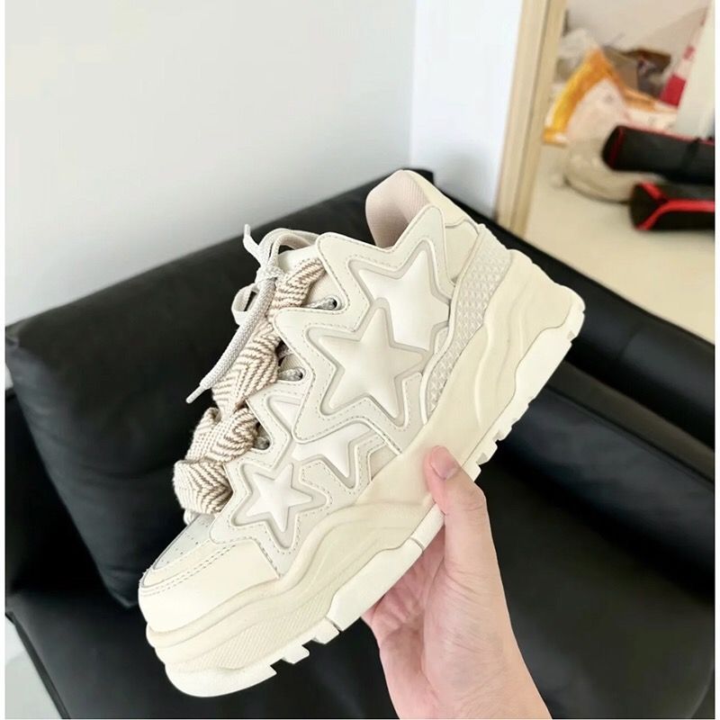 Women's & Men's Ding Milky White Star Bread Niche Sneakers