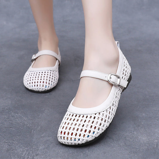 Women's Weaving Hollow Buckle Roman Round Toe Soft Soled Women's Shoes