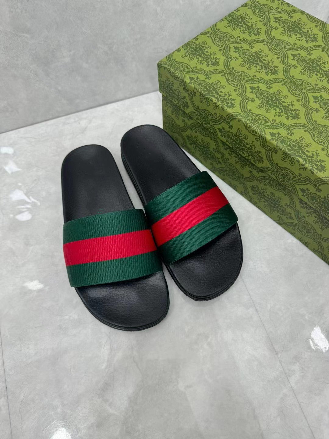 Home Platform Beach Couple Daily Cross Sandals