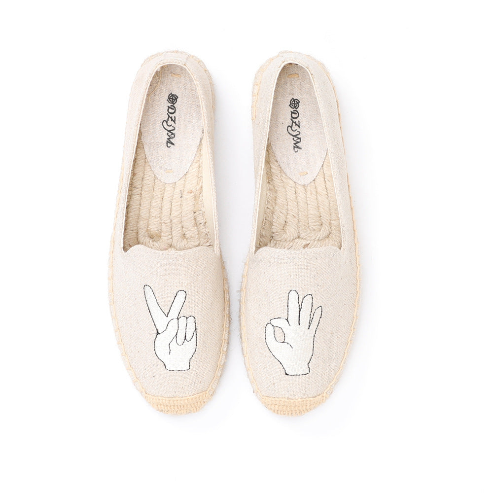 Women's Creative Platform Round Toe Embroidered Slip-on Canvas Shoes
